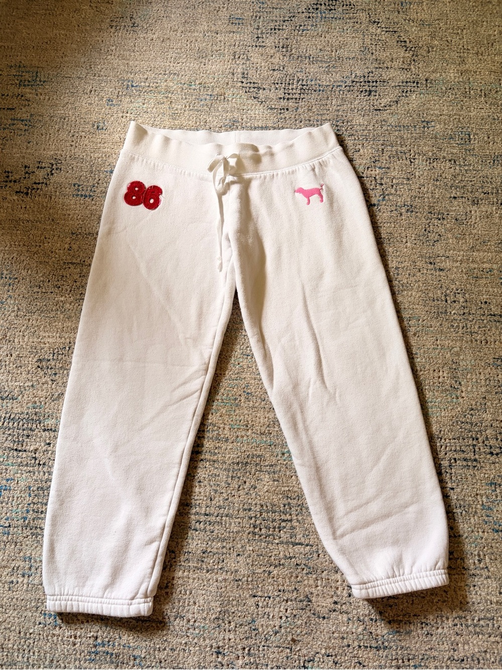 PINK Victoria's Secret White Capri Joggers with Pink Dog and Red '86